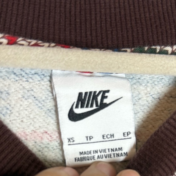 Nike Sweater Sportswear Club Fleece Holiday Crew - Picture 4 of 6